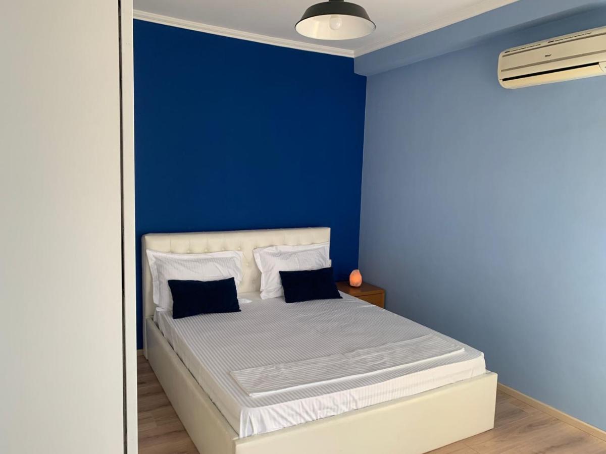 Modern Cozy W/in 10 Min Walk From Main Square Apartment Tirana